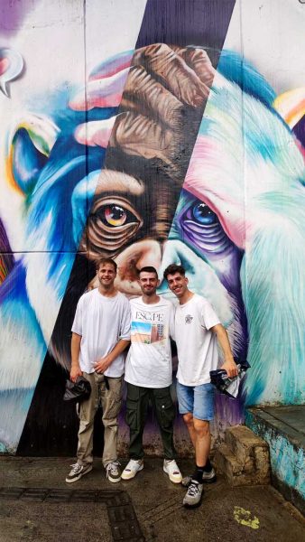 Grafitour Comuna 13 con Medellín de Cerca