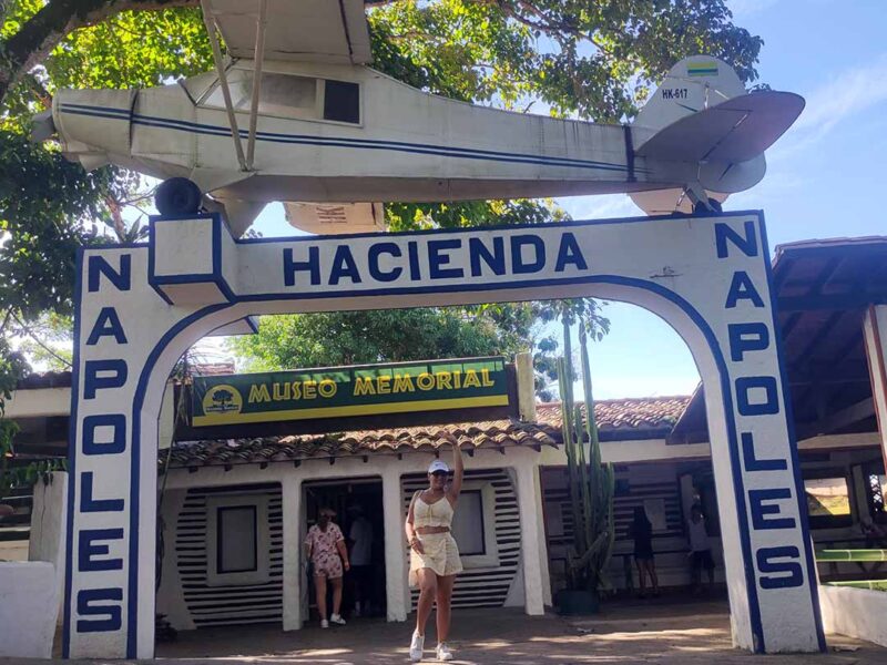 Tour Hacienda Nápoles - Medellín de Cerca